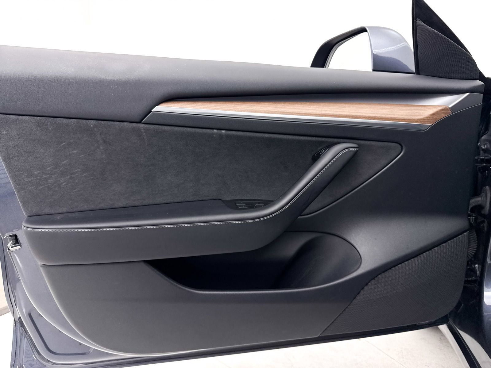 Used 2023 Tesla Model 3 Performance image 31