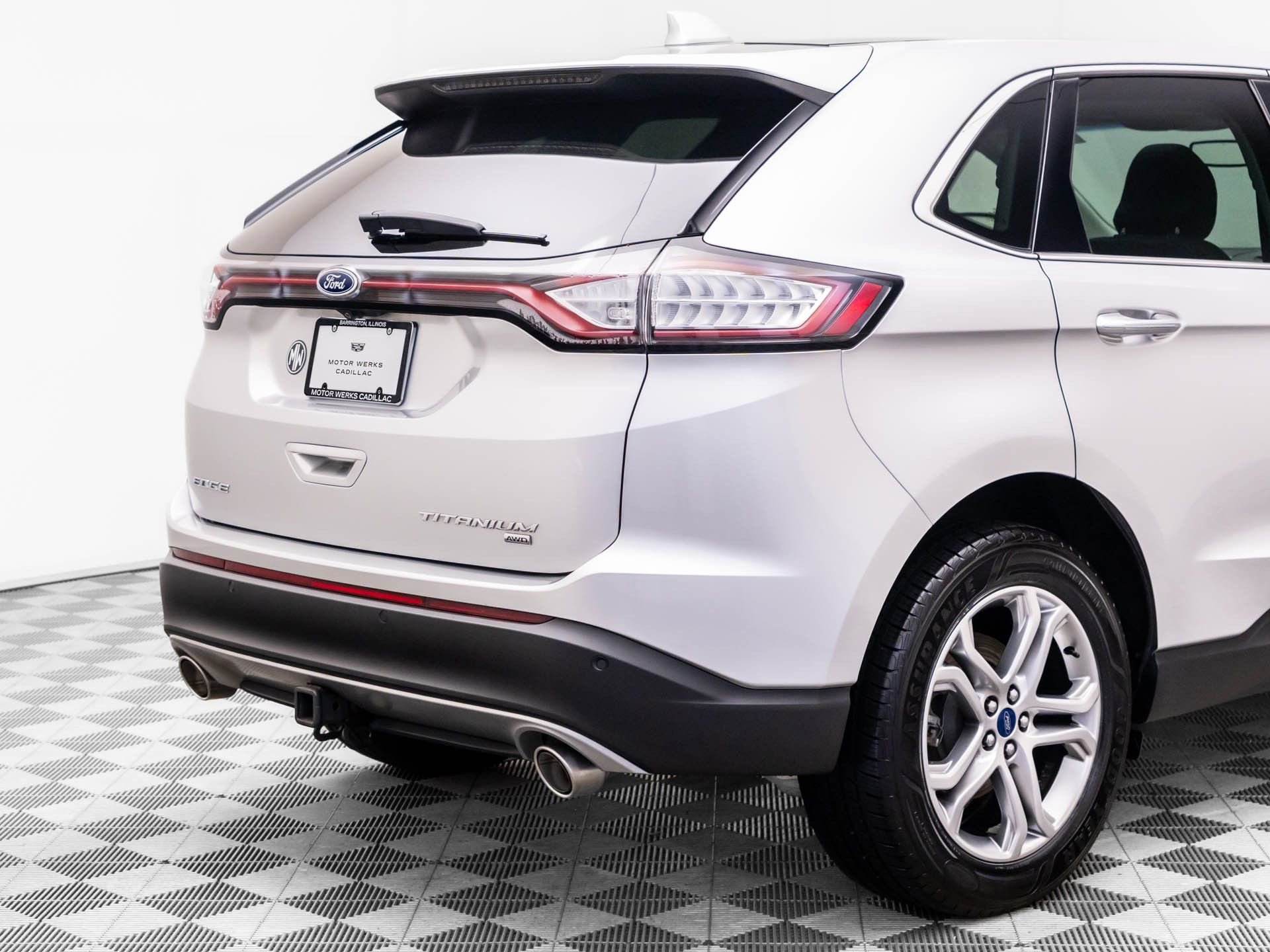 Used 2017 Ford Edge Titanium w/ Equipment Group 301A AWD/4WD image 34