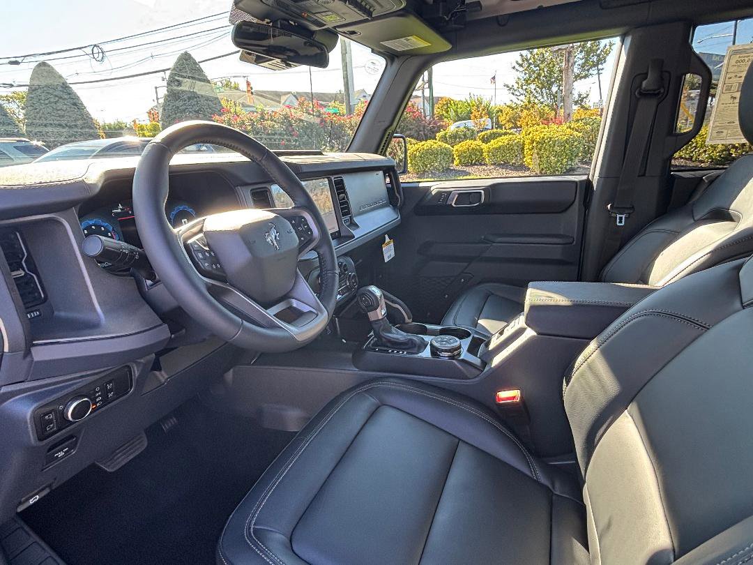 New 2025 Ford Bronco Badlands image 13