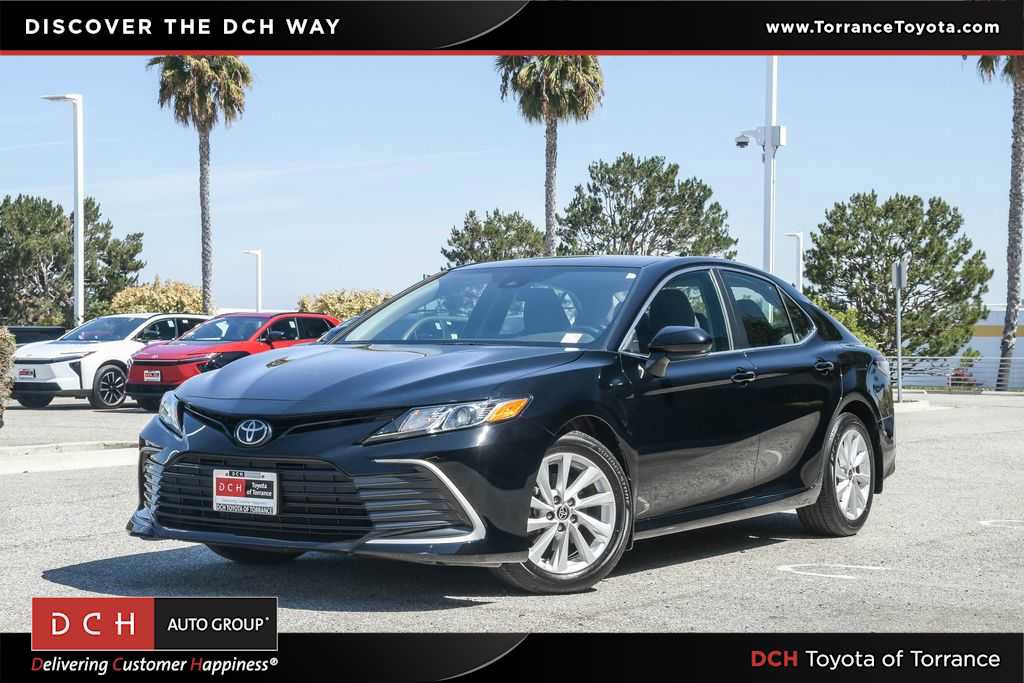 Used 2023 Toyota Camry LE FWD video 1