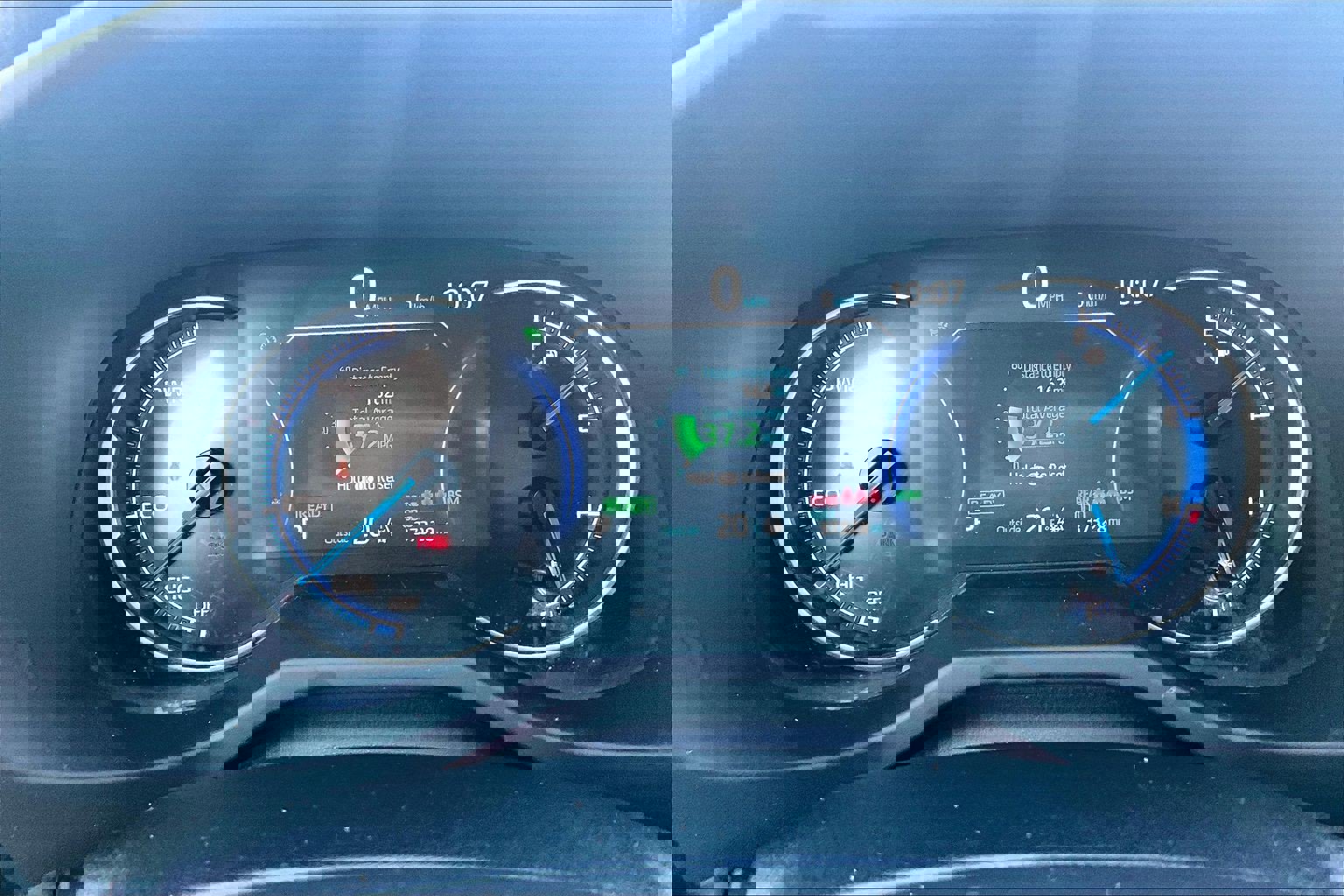 Used 2023 Toyota RAV4 LE image 19