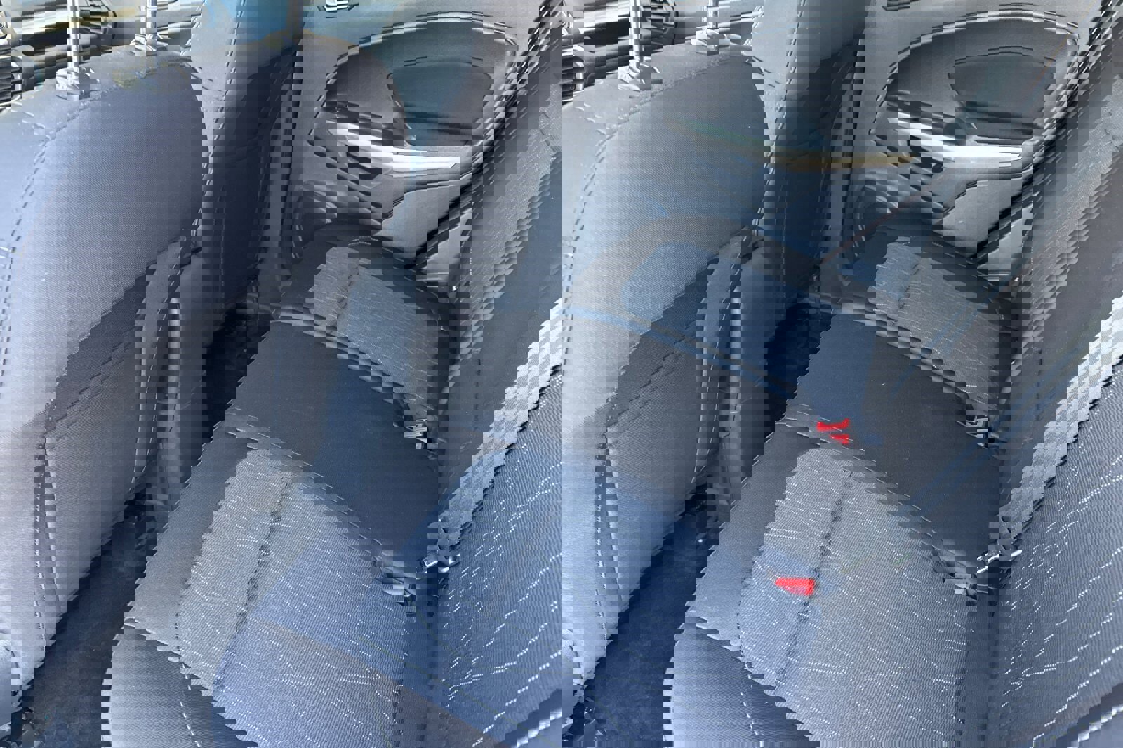 Certified 2018 Ford EcoSport SE image 13