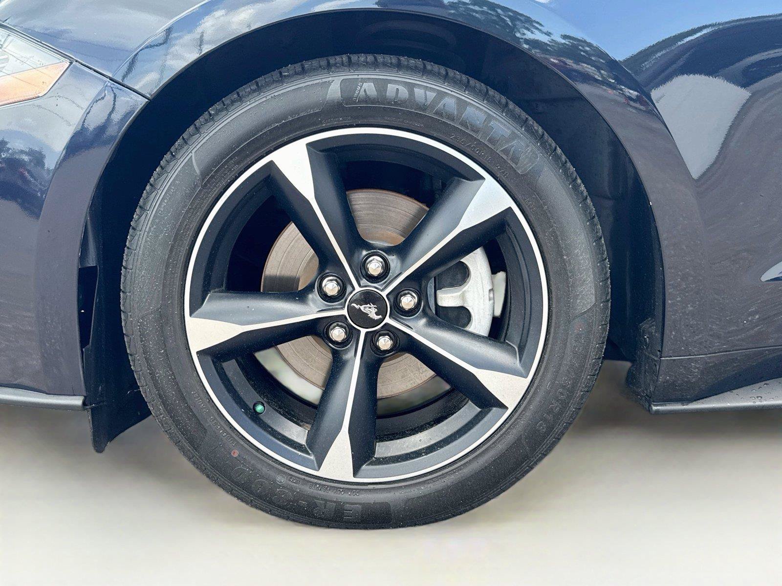 Used 2021 Ford Mustang Coupe RWD image 29