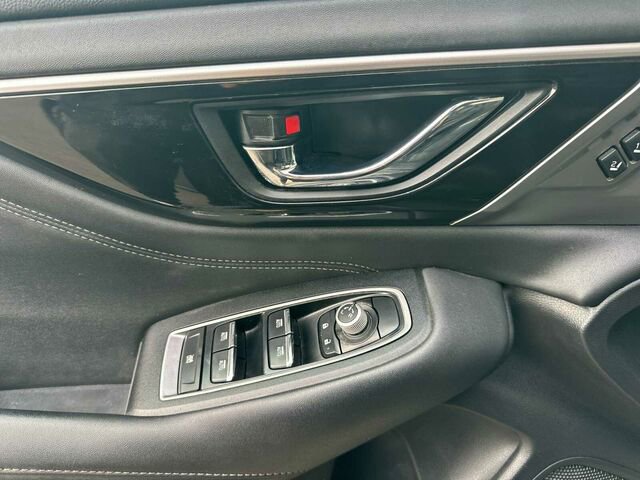 Used 2020 Subaru Outback Limited image 11