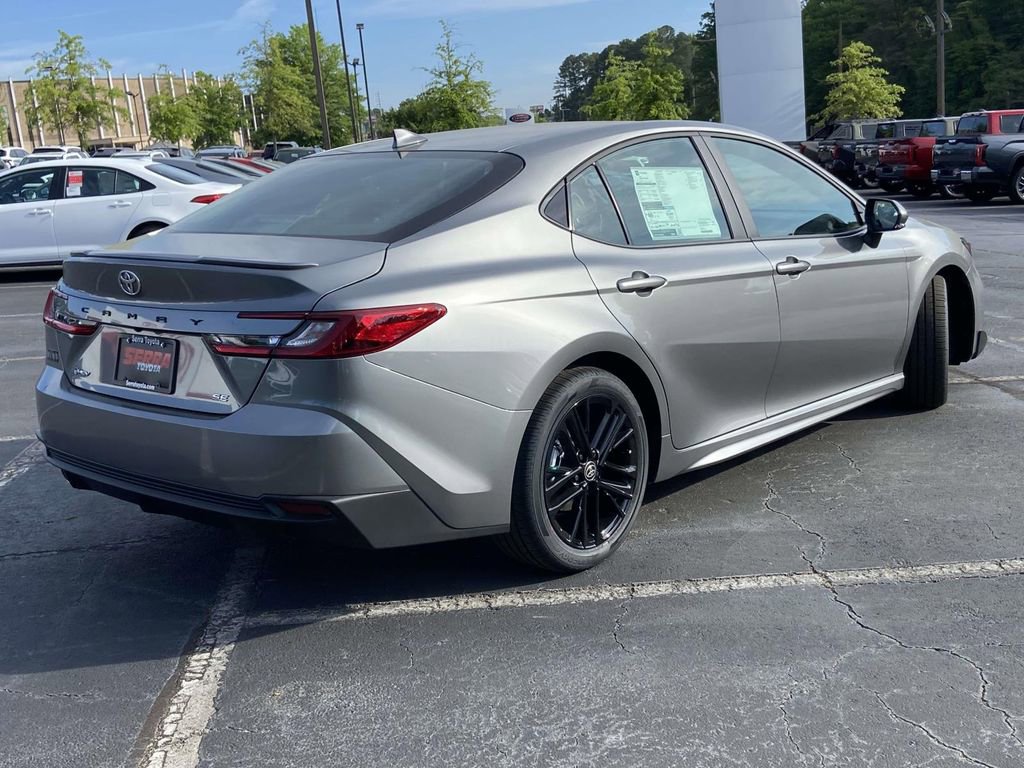 New 2026 Toyota Camry SE image 3