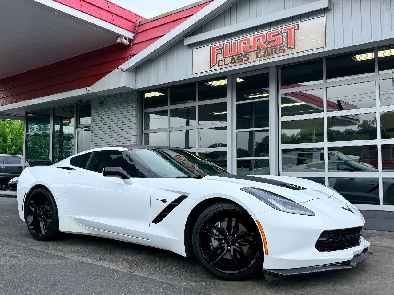 Used 2018 Chevrolet Corvette Stingray Coupe w/ Carbon Flash Badge Package