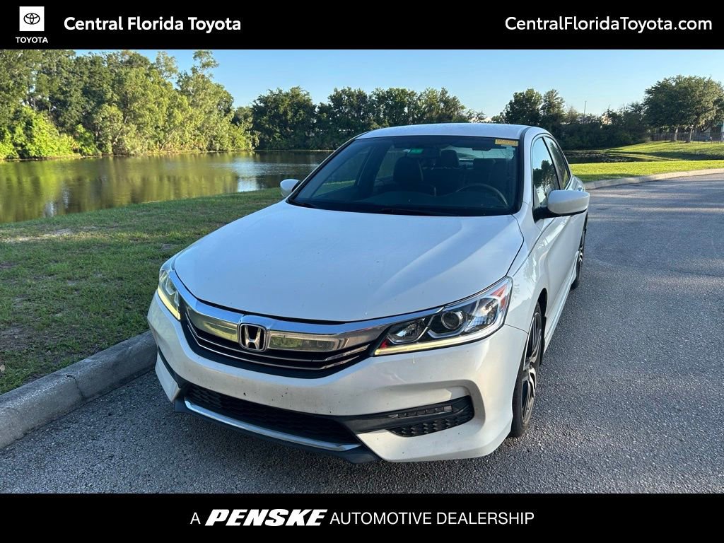 Used 2017 Honda Accord Sport image 1