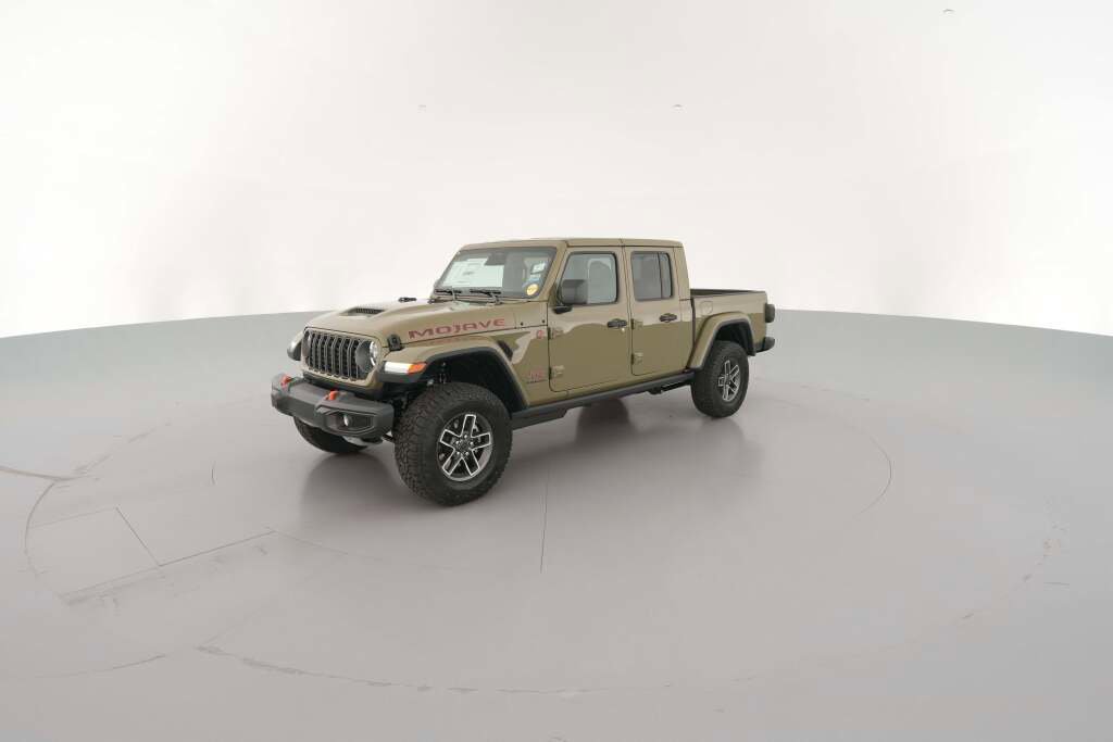 New 2026 Jeep Gladiator Mojave image 4