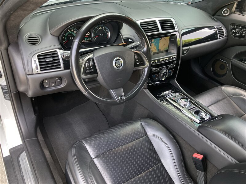 Used 2013 Jaguar XKR R RWD image 18