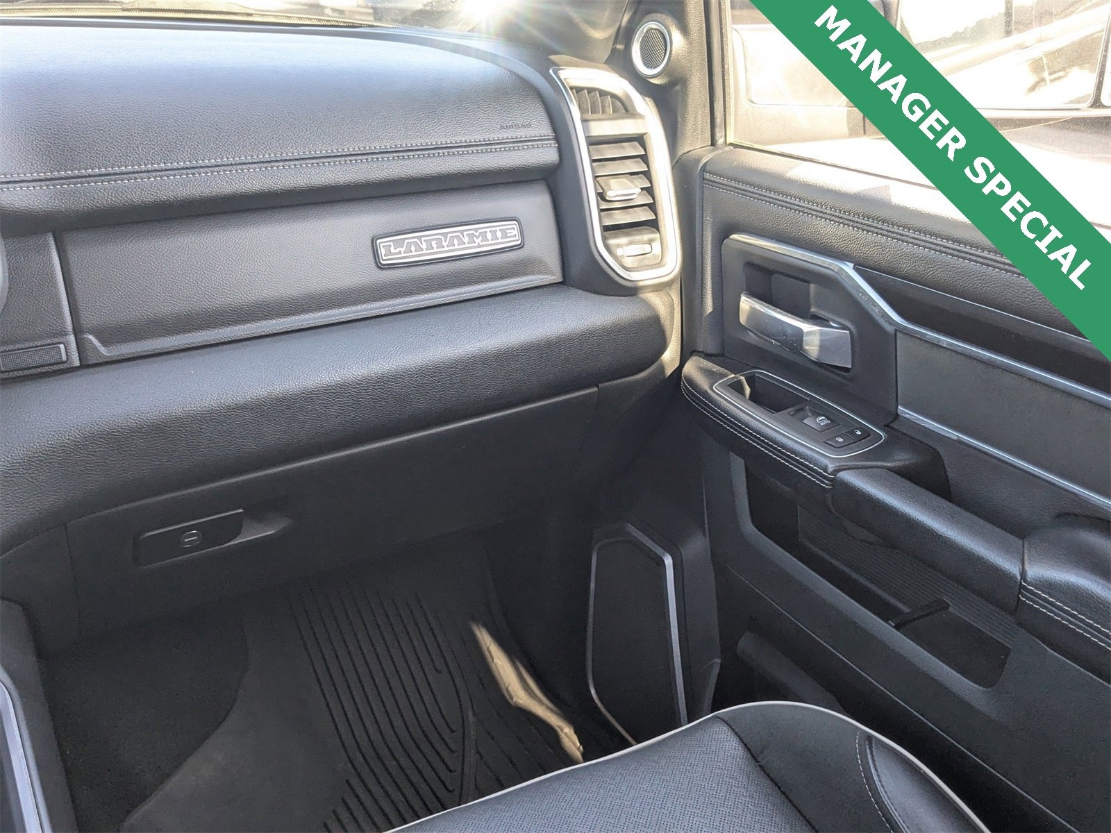 Used 2020 RAM 3500 Laramie image 18