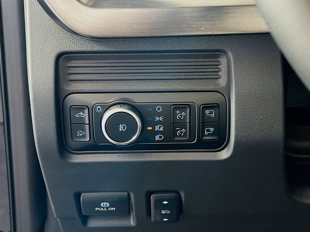 New 2025 Ford F250 Lariat w/ Lariat Ultimate Package image 19