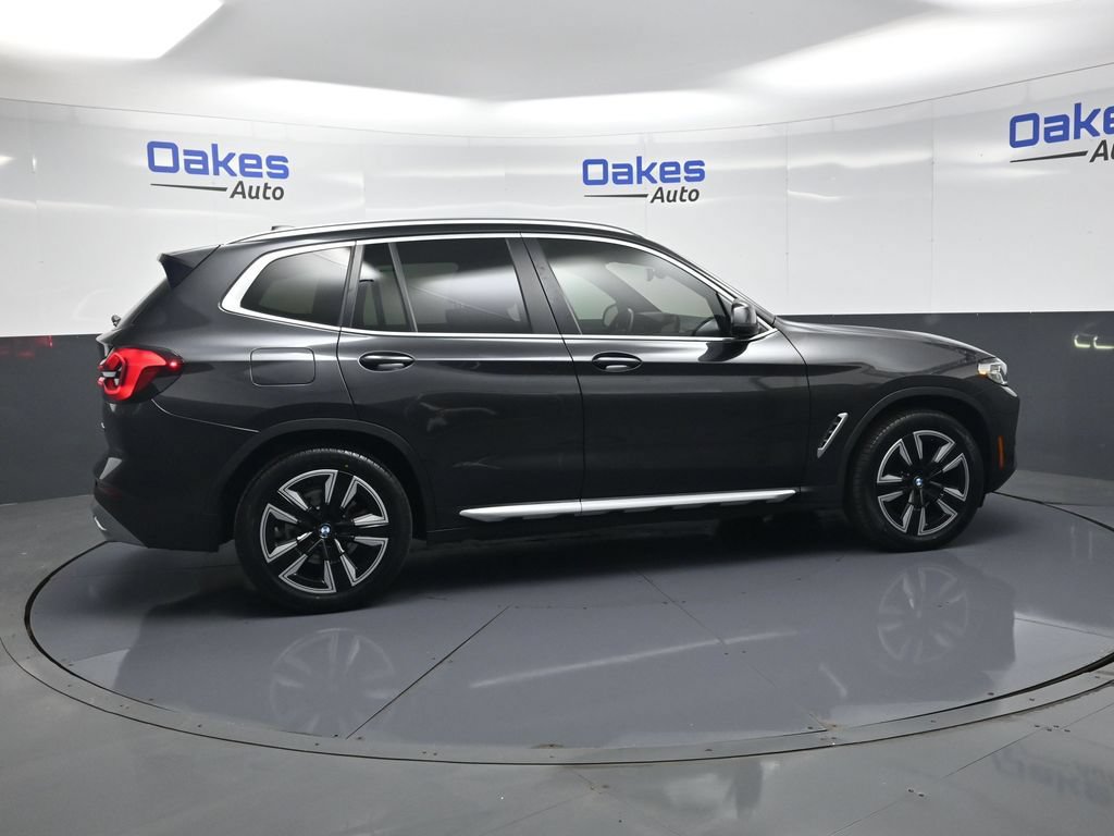 Used 2022 BMW X3 xDrive30i AWD/4WD image 8