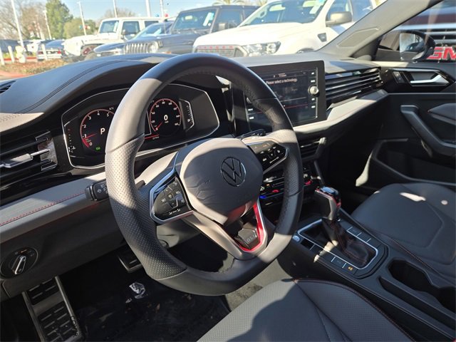 Used 2025 Volkswagen Jetta GLI Autobahn image 12