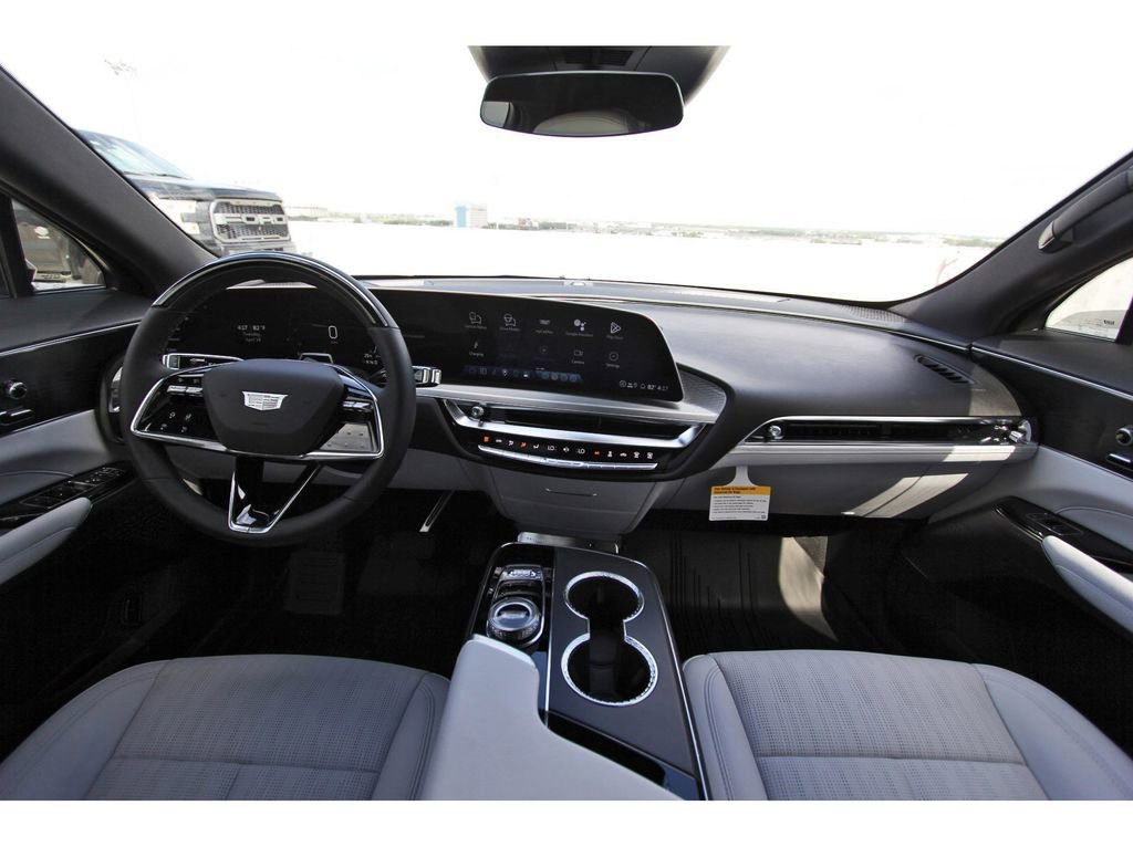 New 2026 Cadillac Lyriq Sport RWD image 9