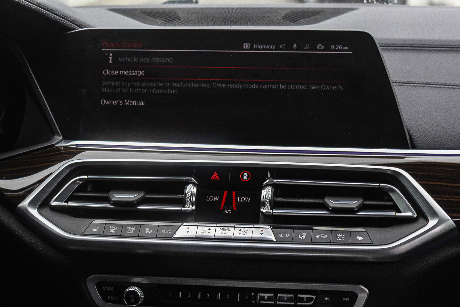 Used 2020 BMW X5 sDrive40i w/ Premium Package image 14