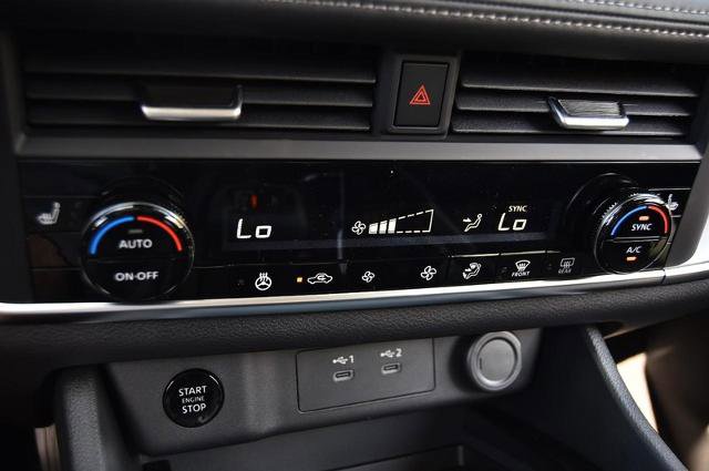 New 2026 Nissan Rogue SV w/ SV Premium Package image 15