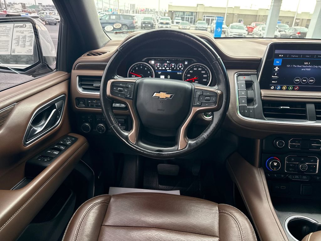 Used 2021 Chevrolet Tahoe High Country w/ Premium Package image 17