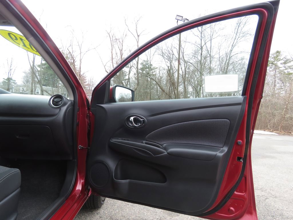 Used 2019 Nissan Versa SV FWD image 12