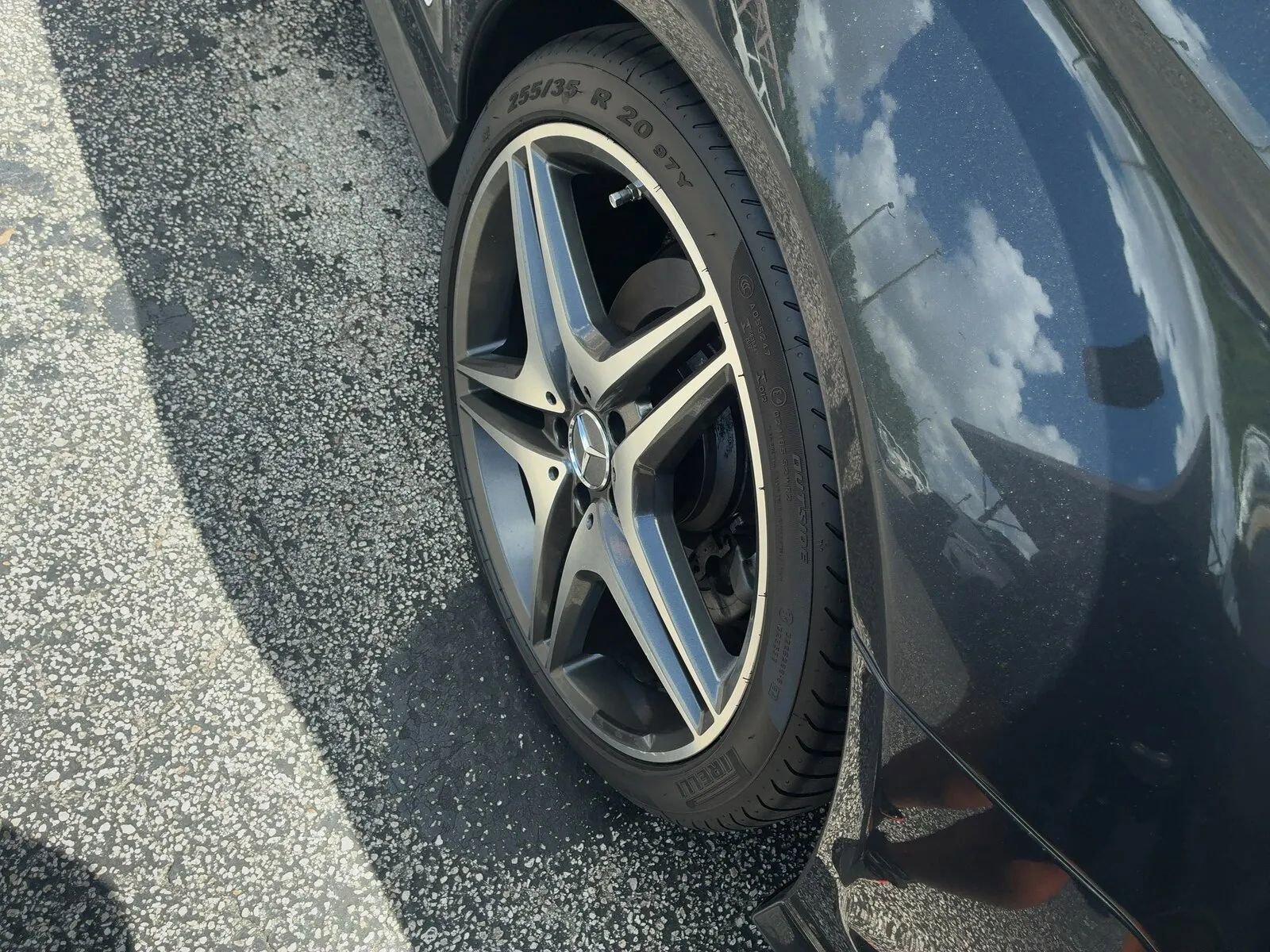 Used 2013 Mercedes-Benz CL 550 4MATIC w/ Sport Pkg Plus One image 9