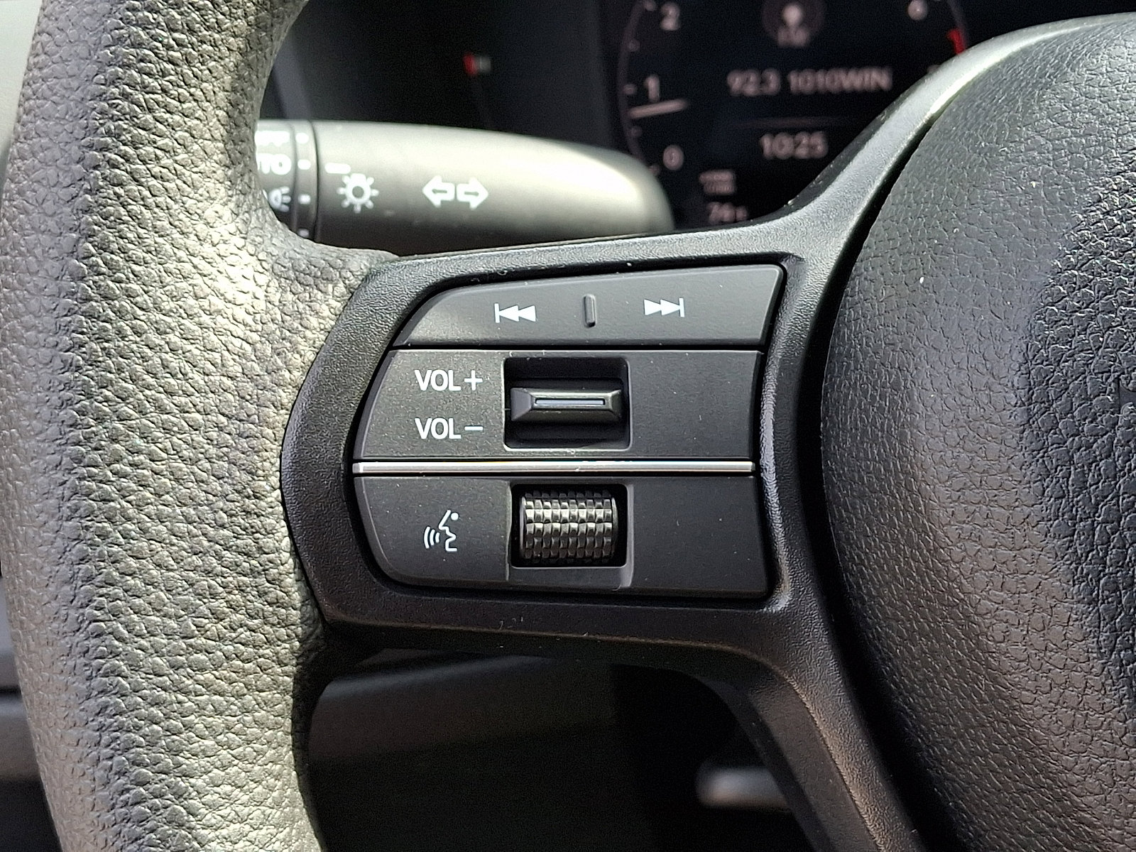 Used 2024 Honda Accord EX image 23