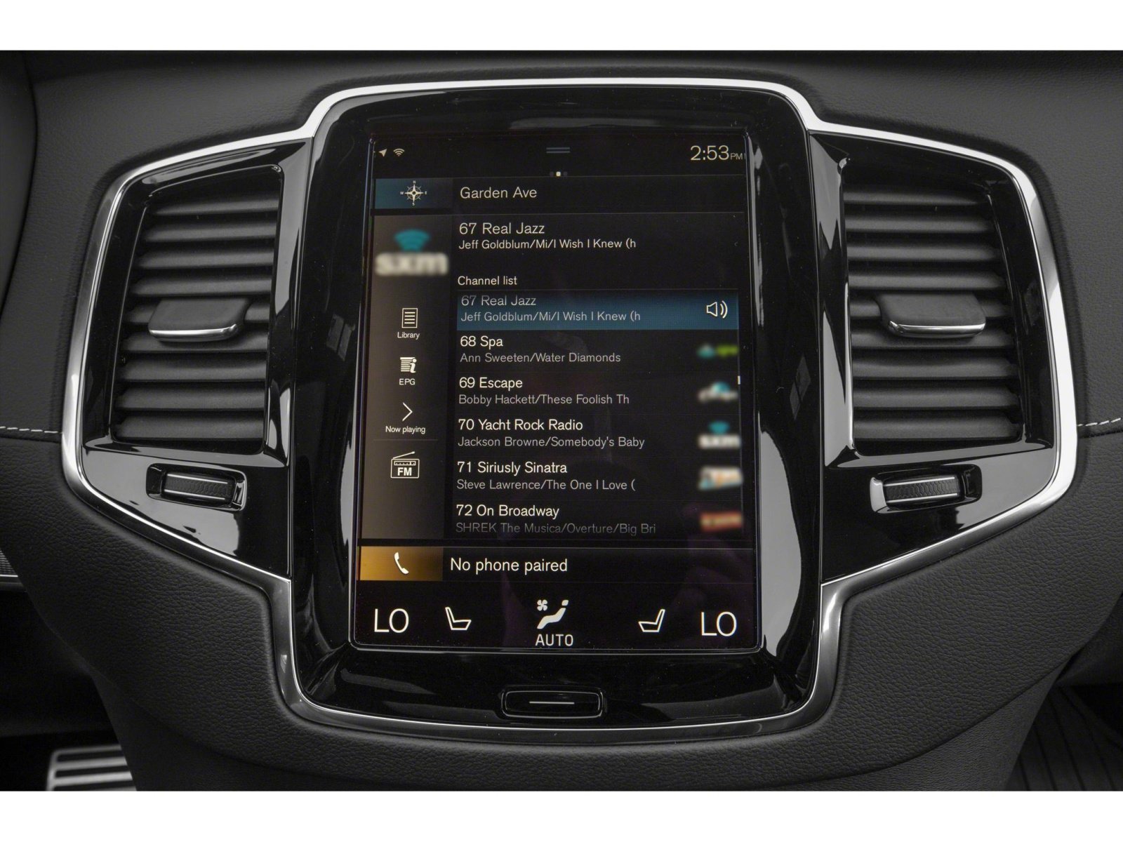 Used 2020 Volvo XC90 T8 R-Design w/ Protection Package Premier AWD/4WD image 10