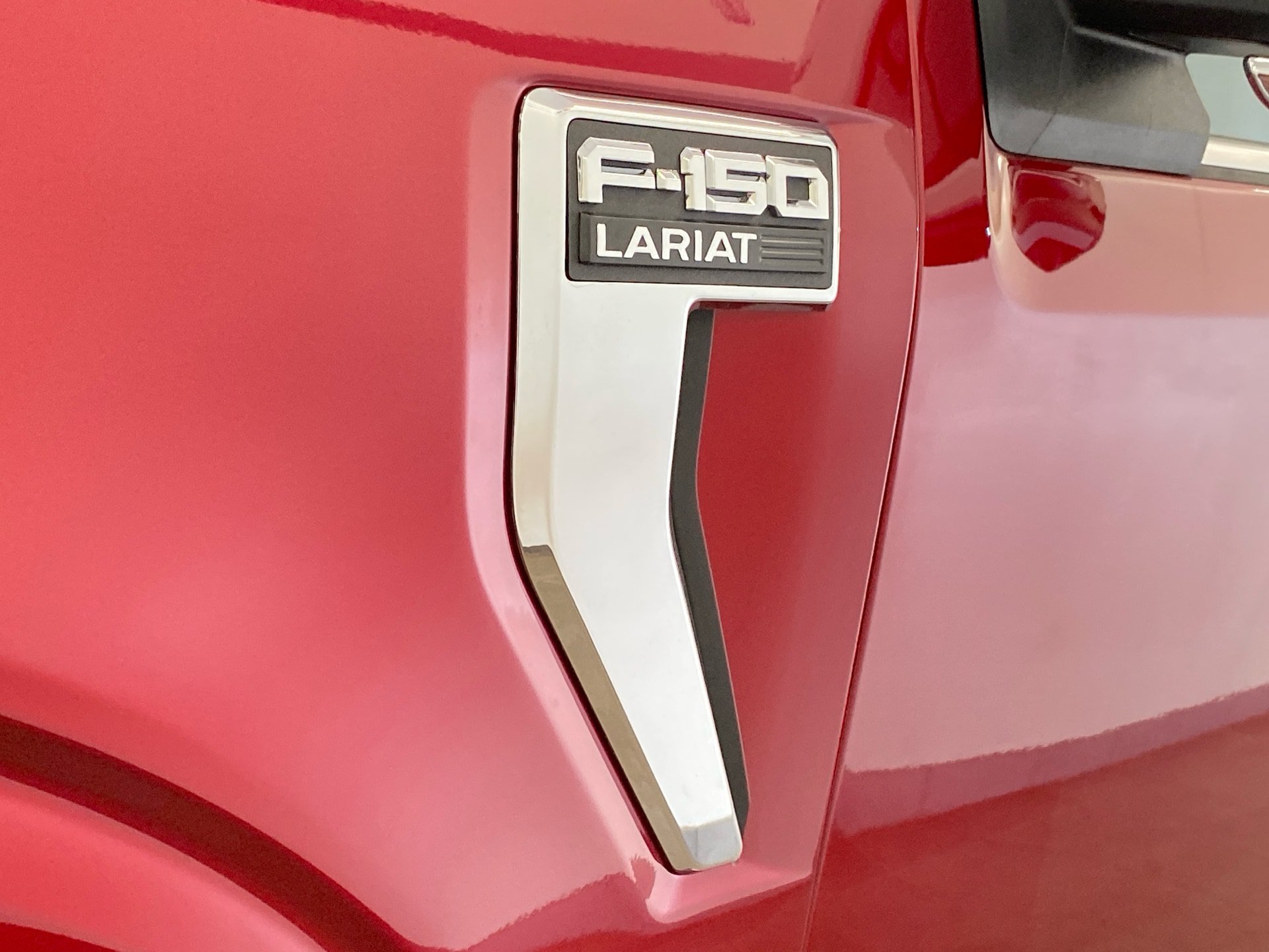 New 2026 Ford F150 Lariat w/ Equipment Group 501A Mid AWD/4WD image 12