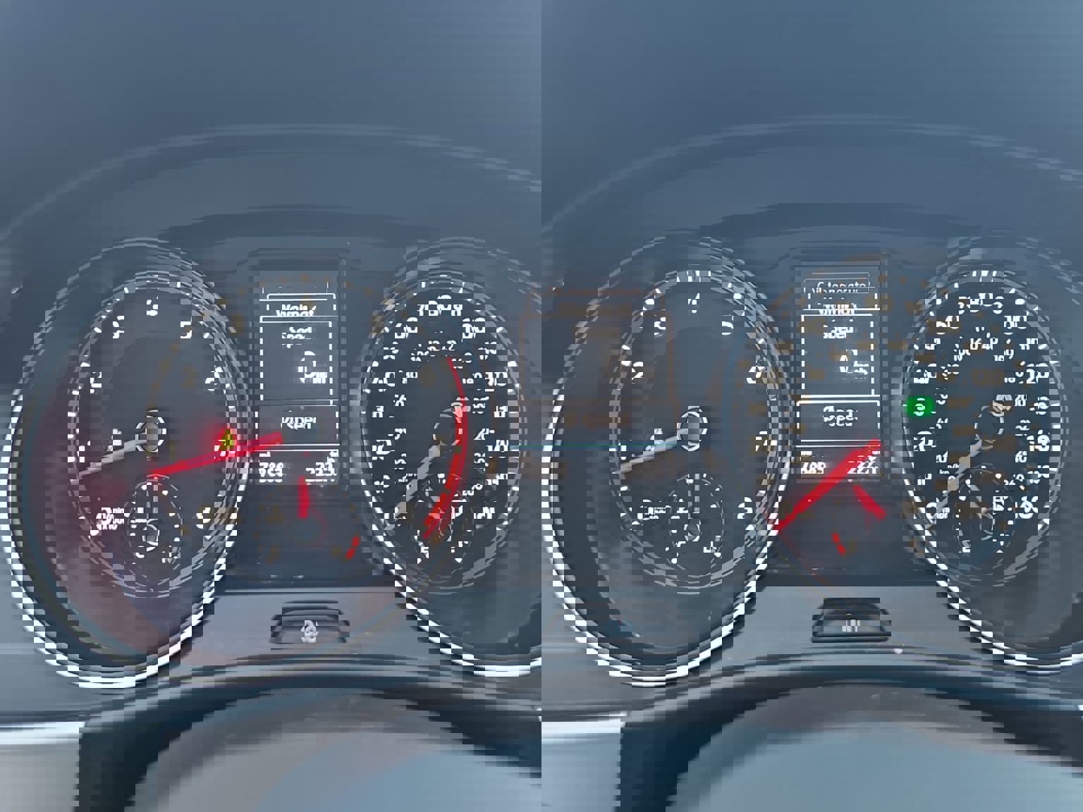 Used 2021 Volkswagen Atlas Cross Sport SE w/ Panoramic Sunroof Package image 14