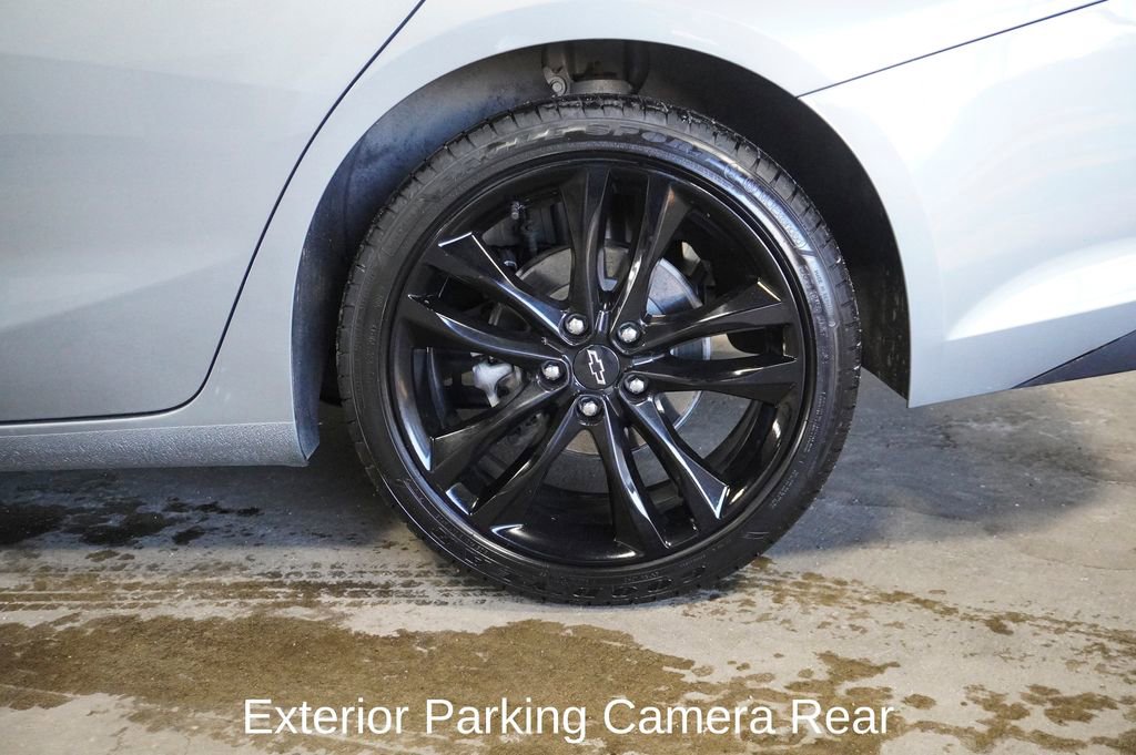 Used 2024 Chevrolet Malibu LT w/ Sport Edition image 6