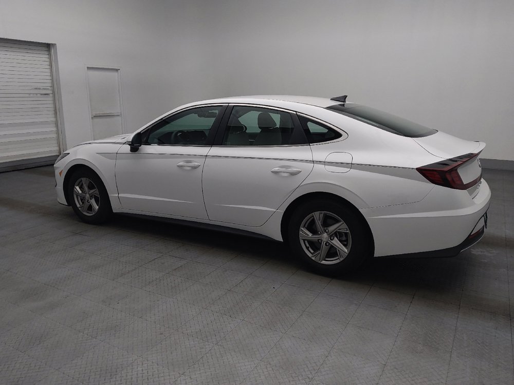 Used 2022 Hyundai Sonata SE w/ Cargo Package FWD image 3