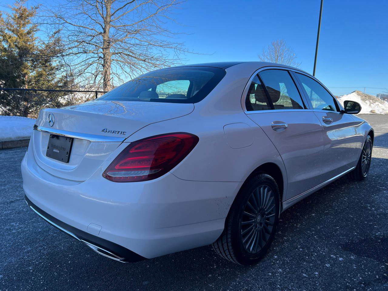 Used 2015 Mercedes-Benz C 300 4MATIC Sedan w/ Premium 1 Package image 7