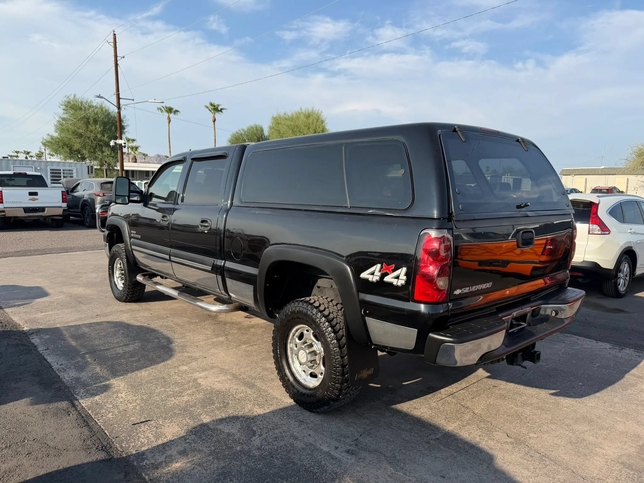 Used 2006 Chevrolet Silverado 2500 LT w/ Heavy-Duty Power Package AWD/4WD image 5