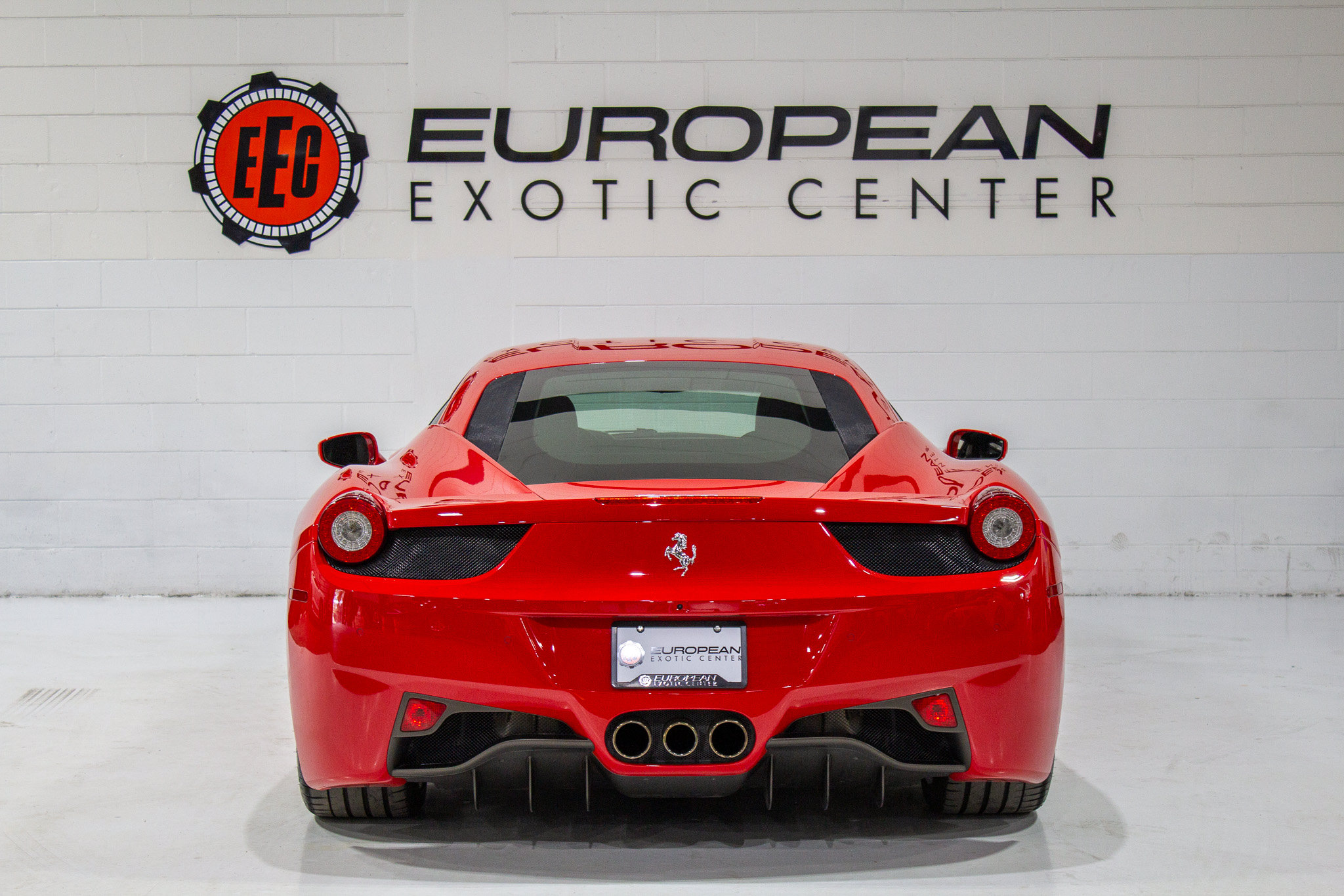 Used 2014 Ferrari 458 Italia Coupe RWD image 6