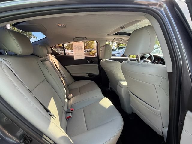 Used 2017 Acura ILX FWD image 18