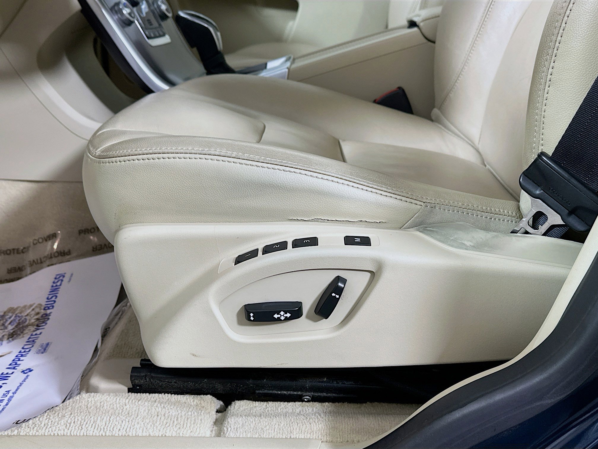 Used 2015 Volvo XC60 T6 Platinum AWD/4WD image 20