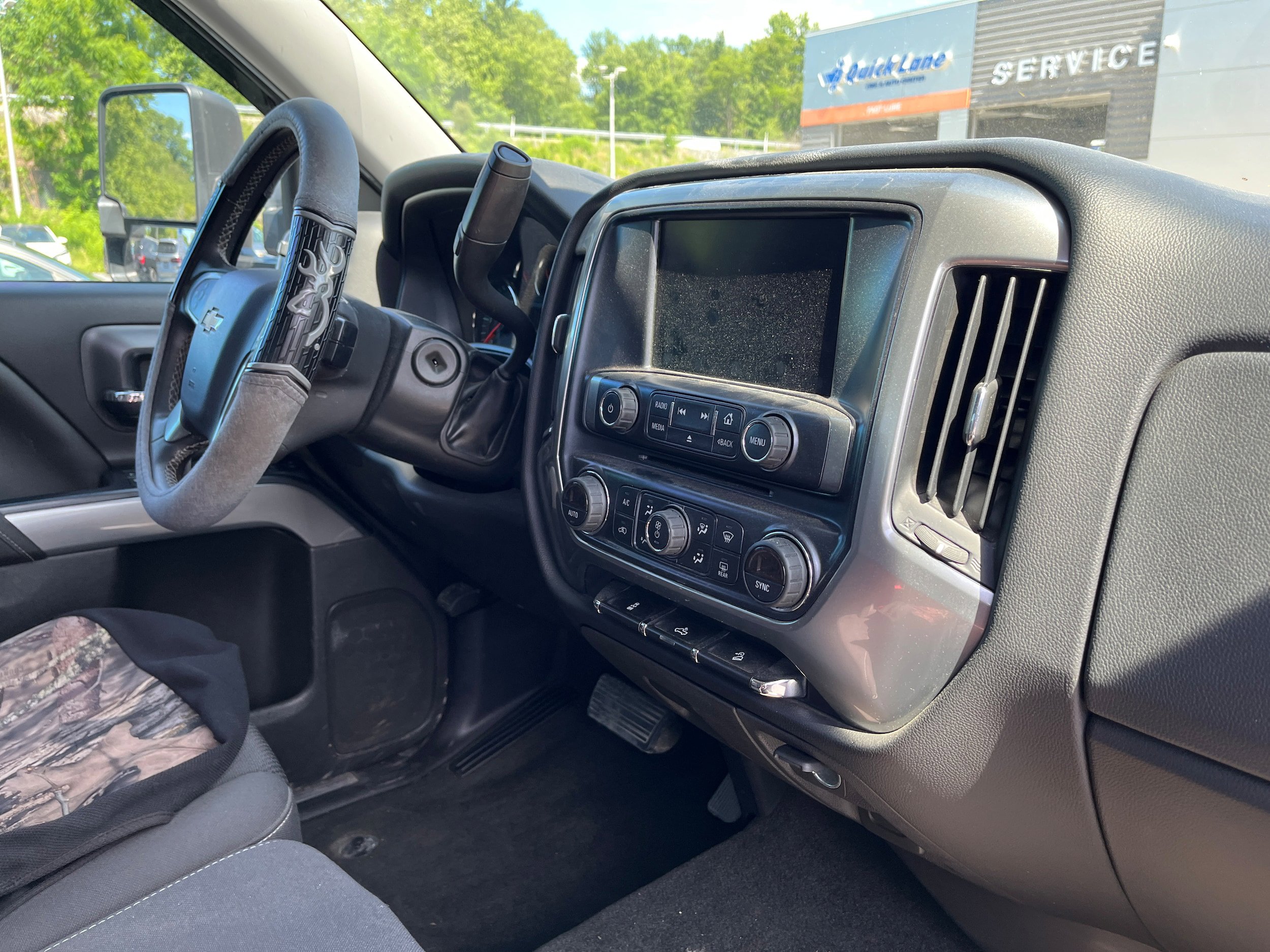 Used 2017 Chevrolet Silverado 1500 LT w/ All Star Edition AWD/4WD image 13