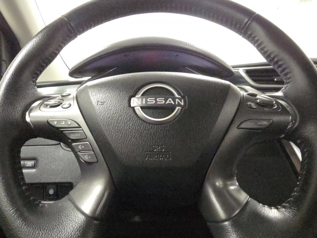 Used 2024 Nissan Murano SV image 30