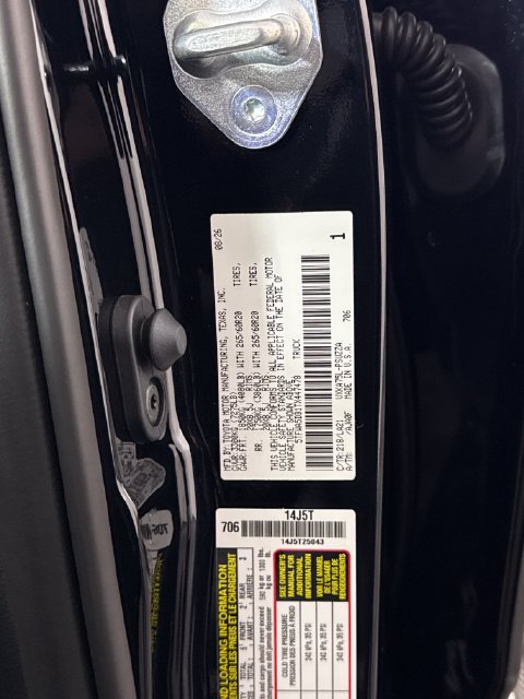 New 2026 Toyota Tundra Platinum w/ TRD Off-Road Package AWD/4WD image 24