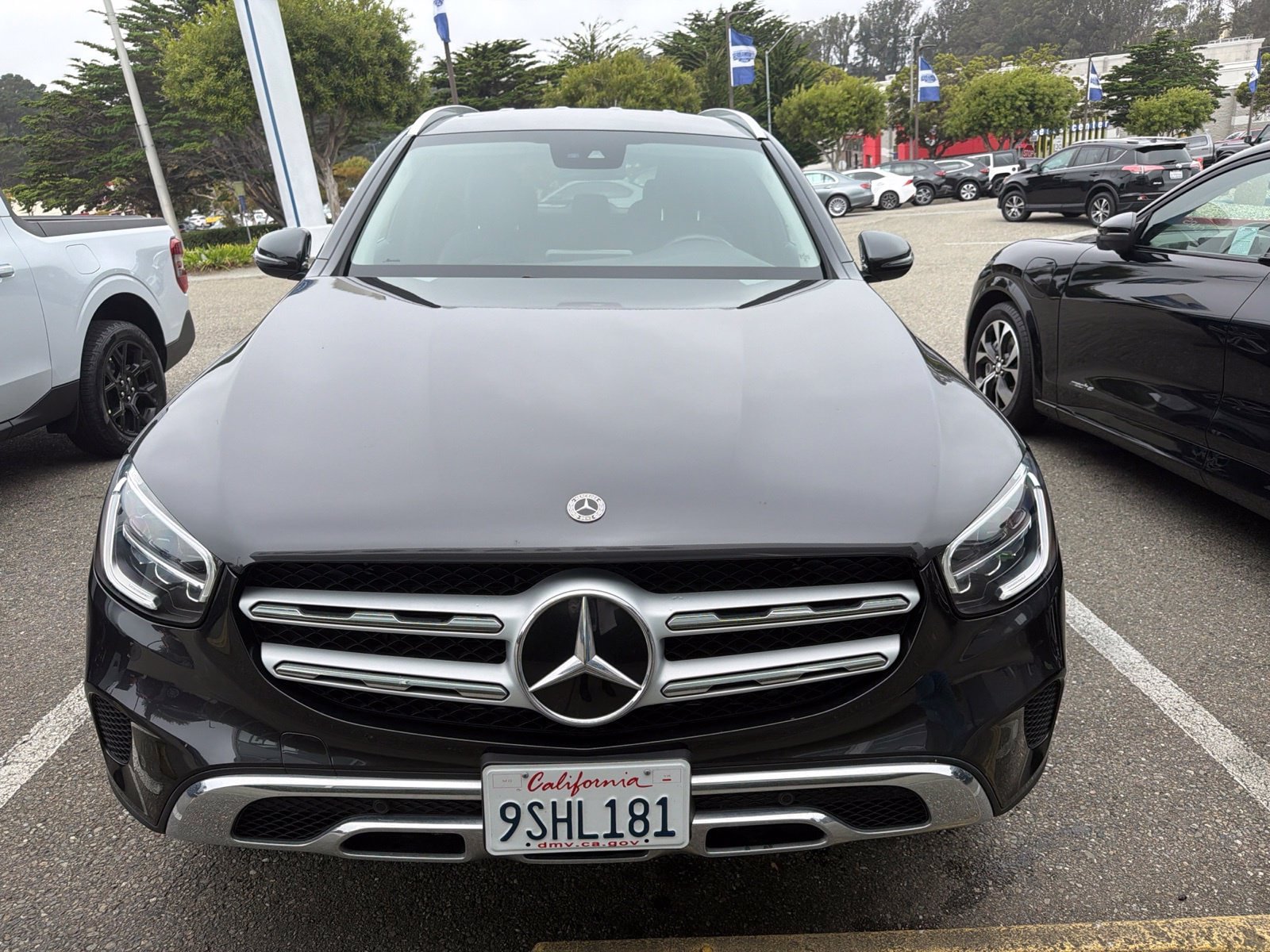 Used 2022 Mercedes-Benz GLC 300 image 2