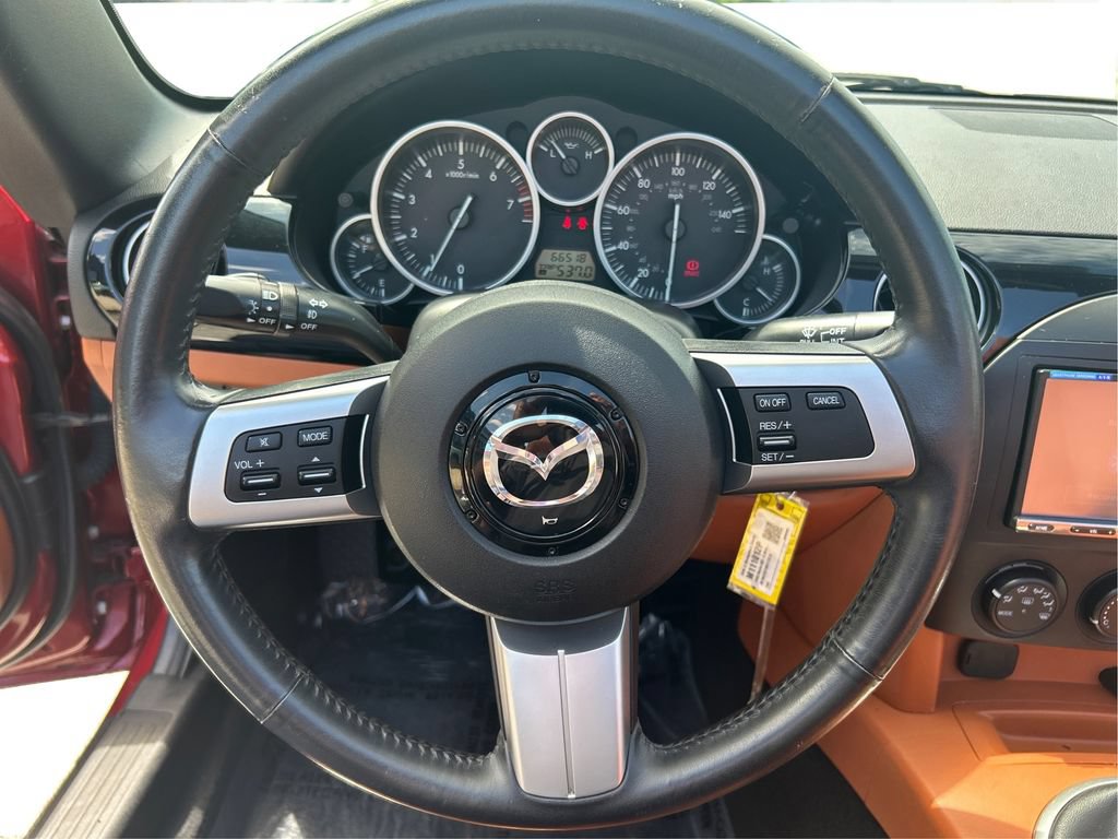 Used 2006 MAZDA MX-5 Miata Grand Touring RWD image 17