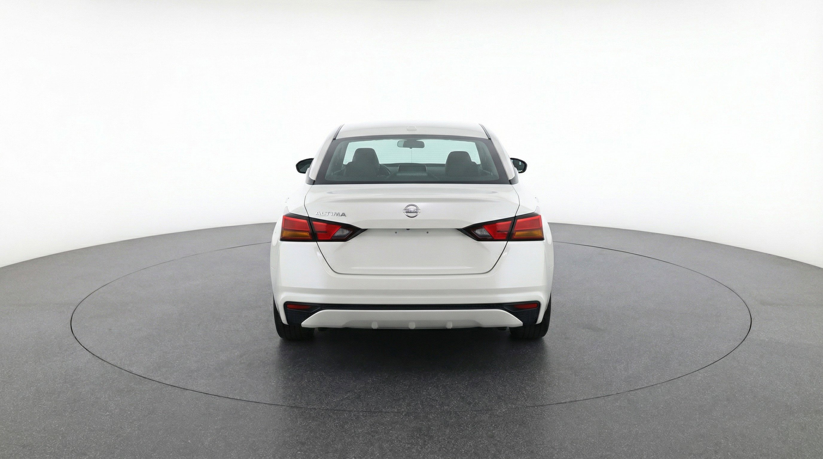 Used 2025 Nissan Altima 2.5 SV image 7