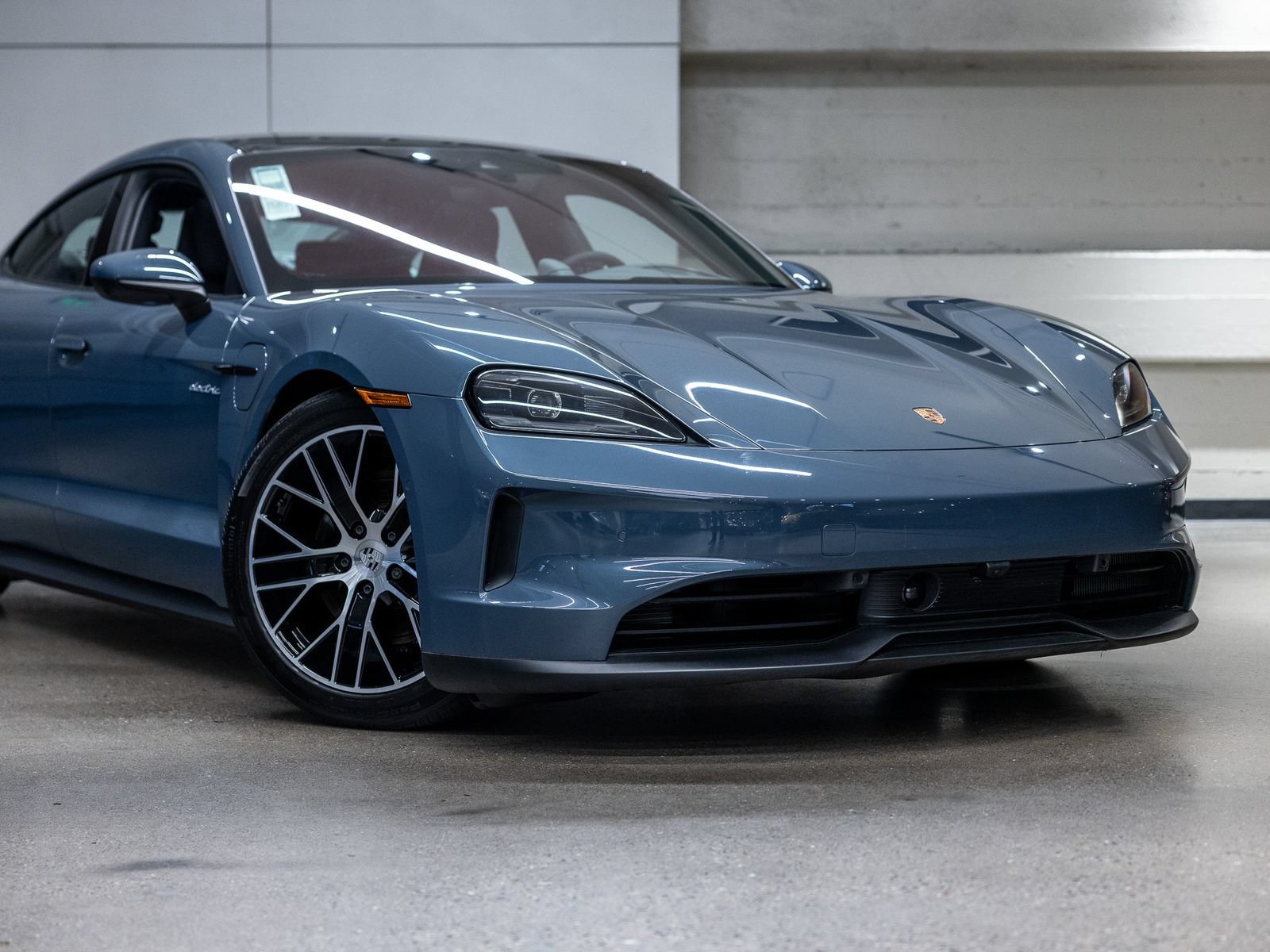 New 2025 Porsche Taycan AWD/4WD image 15