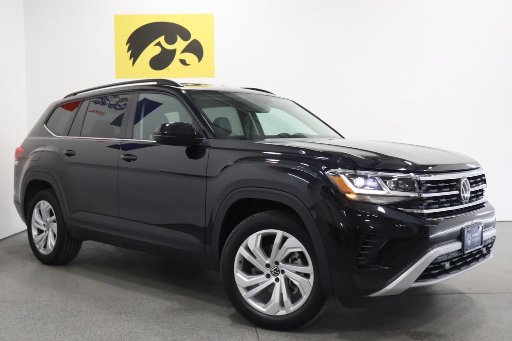 Certified 2023 Volkswagen Atlas SE AWD/4WD image 2
