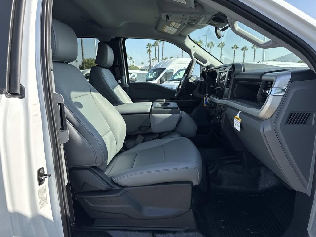 New 2026 Ford F550 2WD SuperCab Super Duty image 22
