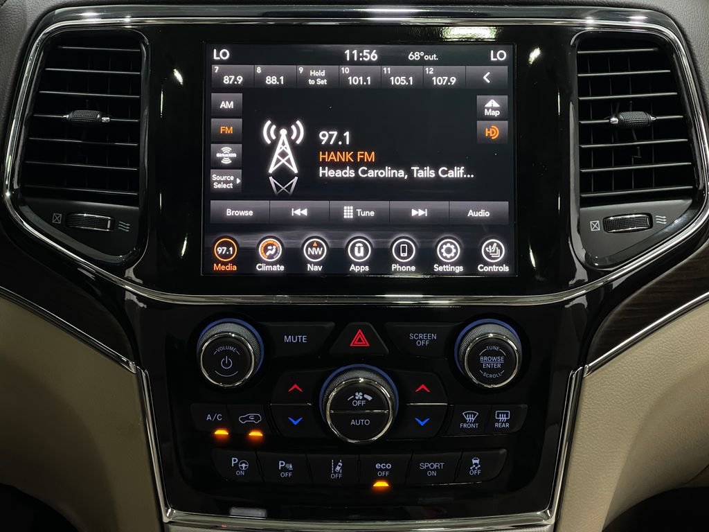 Used 2021 Jeep Grand Cherokee Summit w/ Platinum Series Group image 26