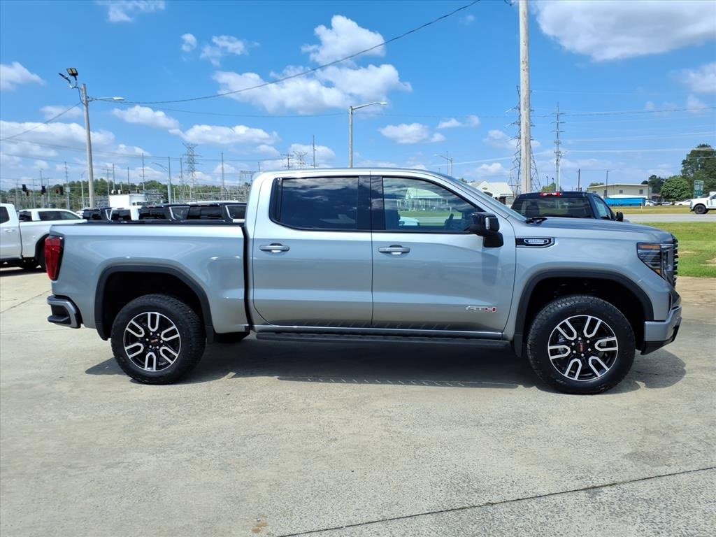 Used 2026 GMC Sierra 1500 AT4 w/ AT4 Premium Package image 8