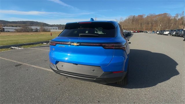 New 2026 Chevrolet Equinox EV LT image 4
