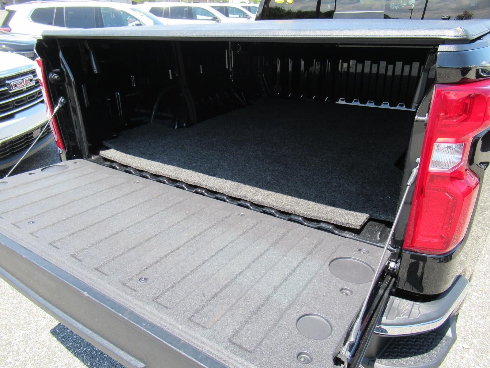 Used 2021 Chevrolet Silverado 1500 LTZ RWD image 33