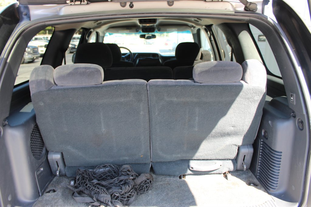 Used 2002 Chevrolet Tahoe LS w/ Traction Pkg image 14