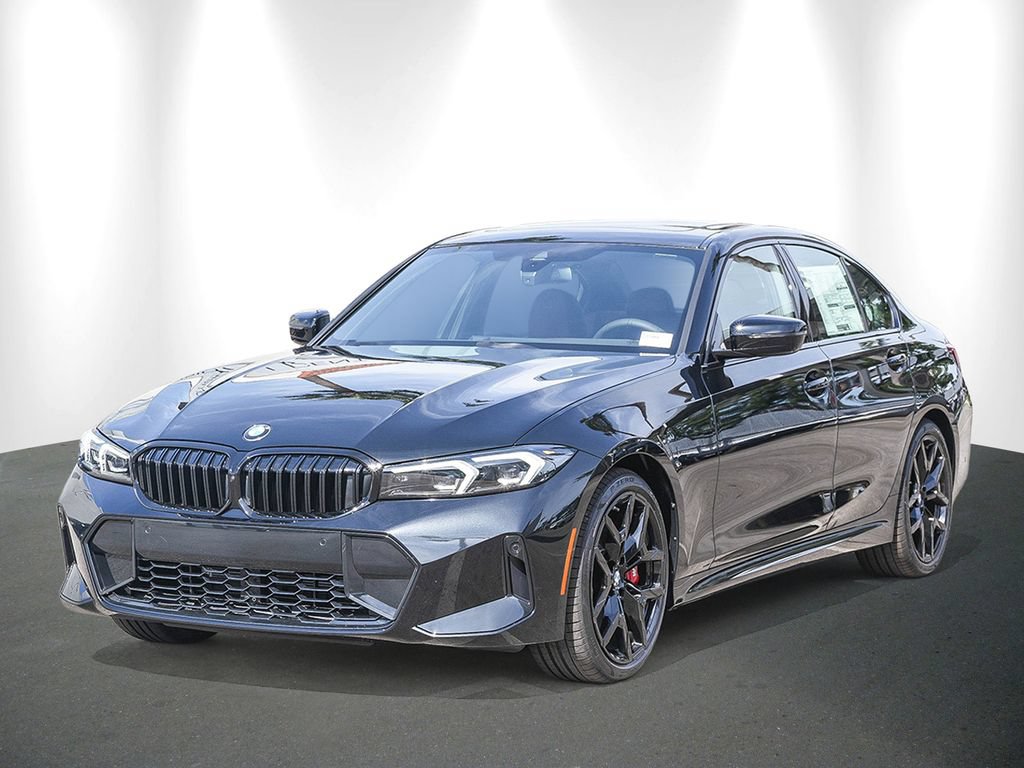 New 2026 BMW 330i xDrive Sedan w/ M Sport Package AWD/4WD image 3
