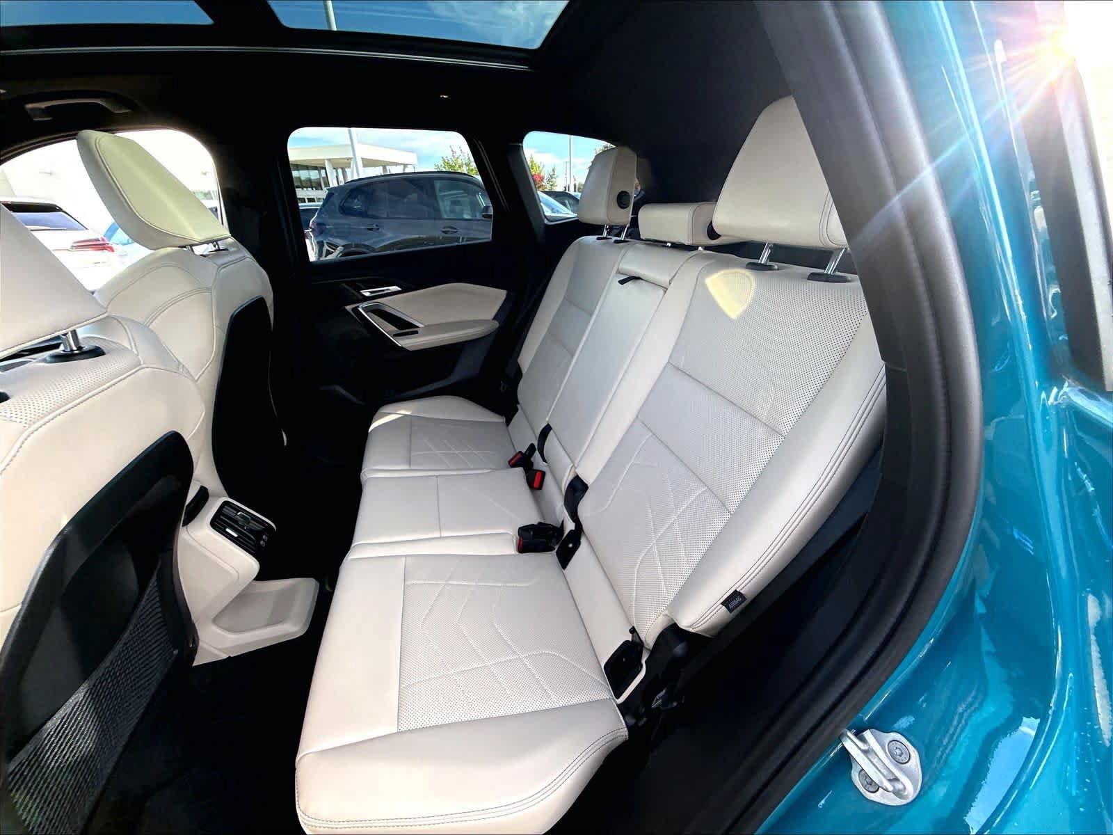 Used 2023 BMW X1 xDrive28i w/ M Sport Package AWD/4WD image 24